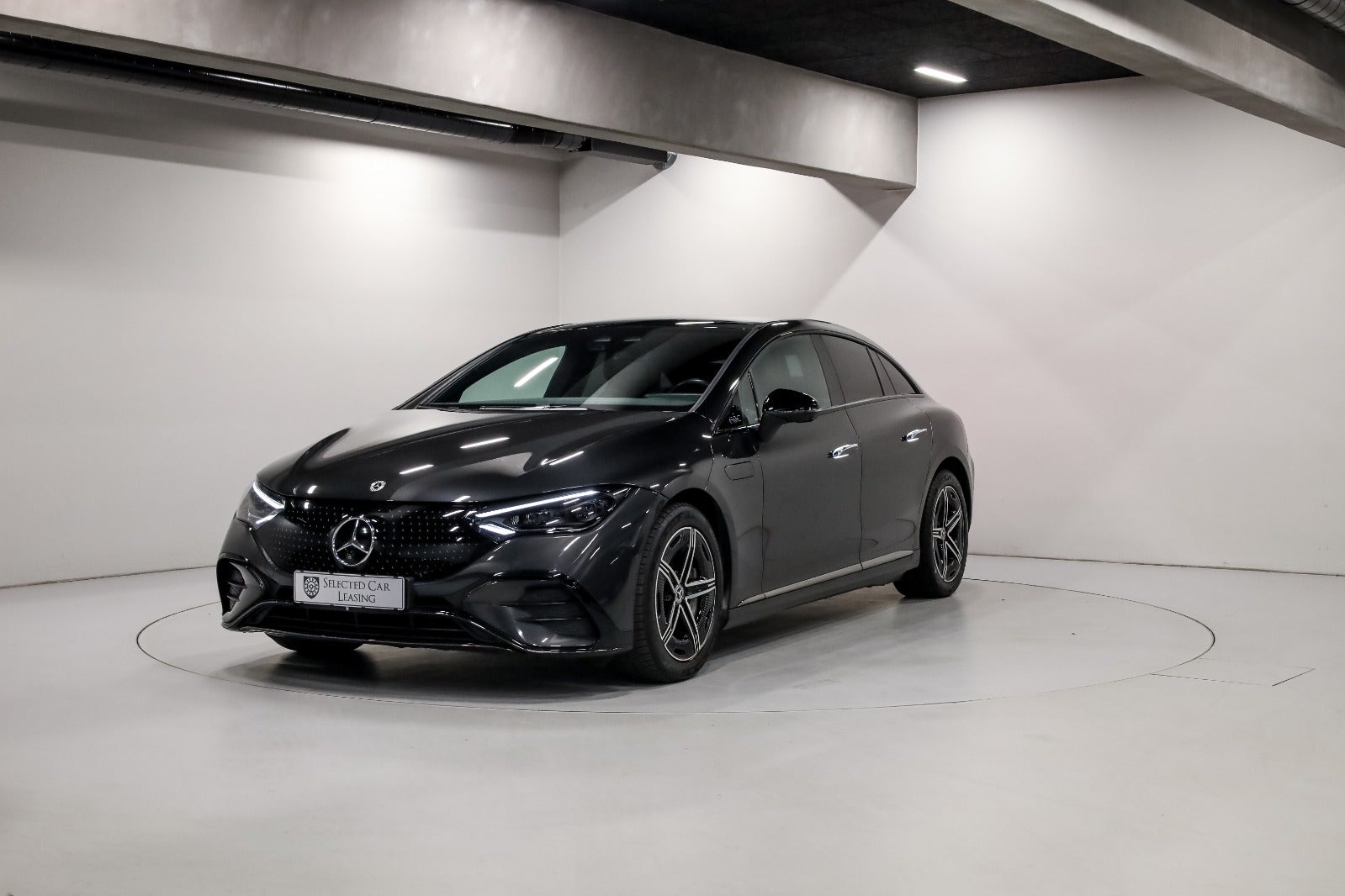 Mercedes-Benz EQE350 AMG Line