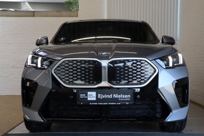 BMW iX2 eDrive20 M-Sport Premium