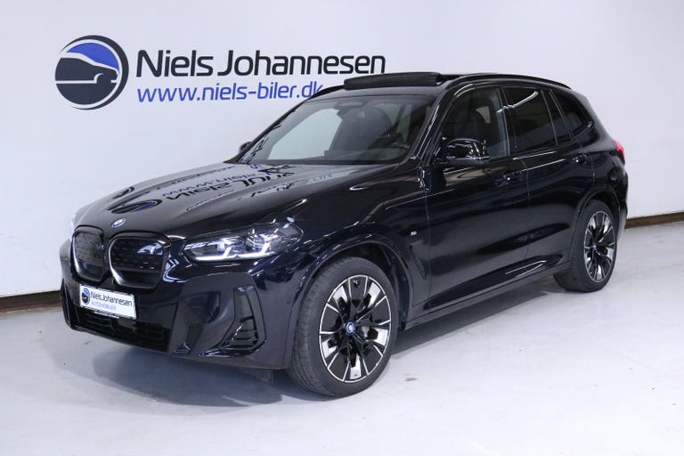 BMW iX3 Charged Plus M-Sport