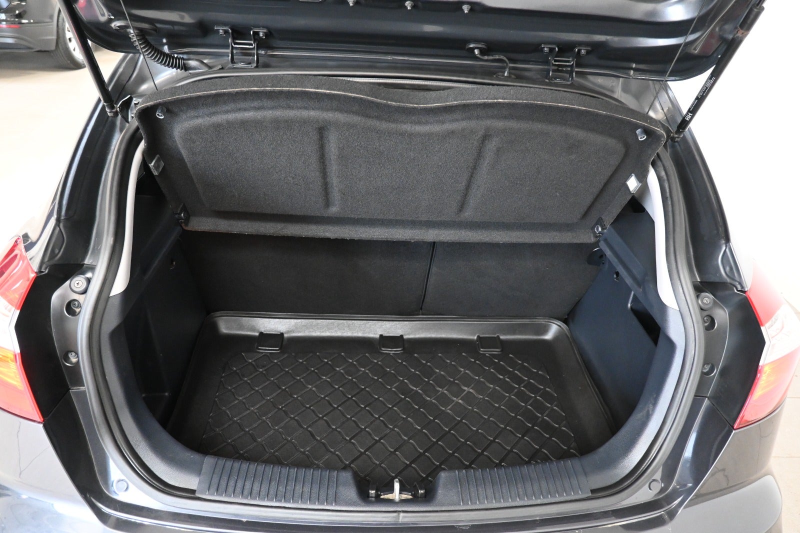 Kia Rio CVVT Style+