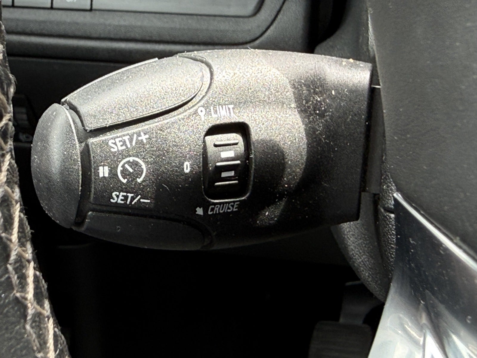 Billede af Peugeot 208 1,2 PureTech 82 Allure Sky