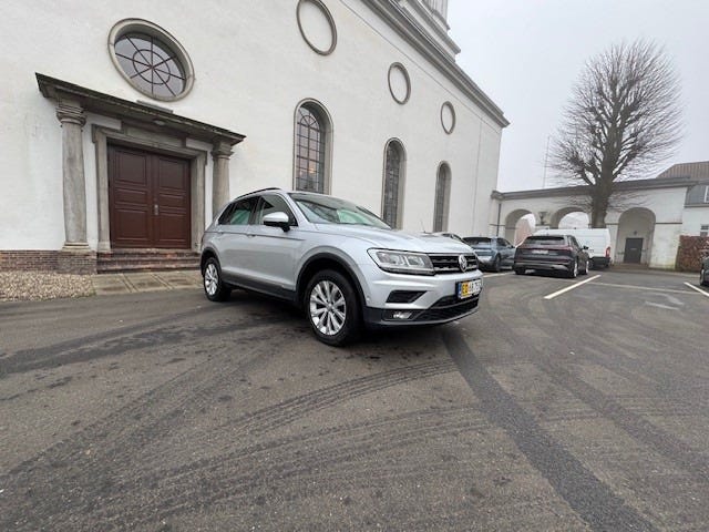 VW Tiguan TDi 150 Comfortline DSG 4Motion Van