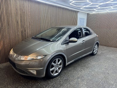 Honda Civic 1,8 Sport 5d