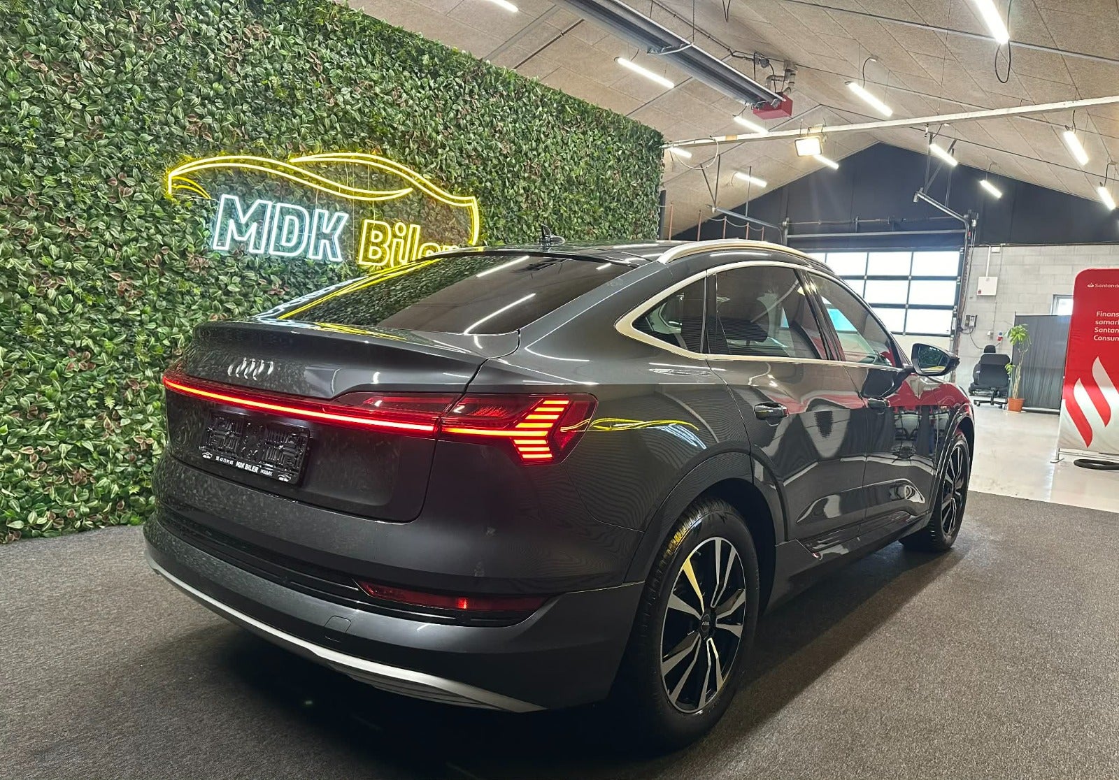 Billede af Audi e-tron 50 Advanced Sportback quattro