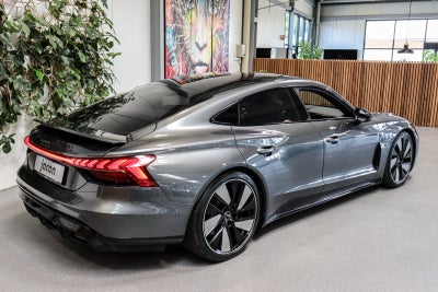 Audi e-tron GT