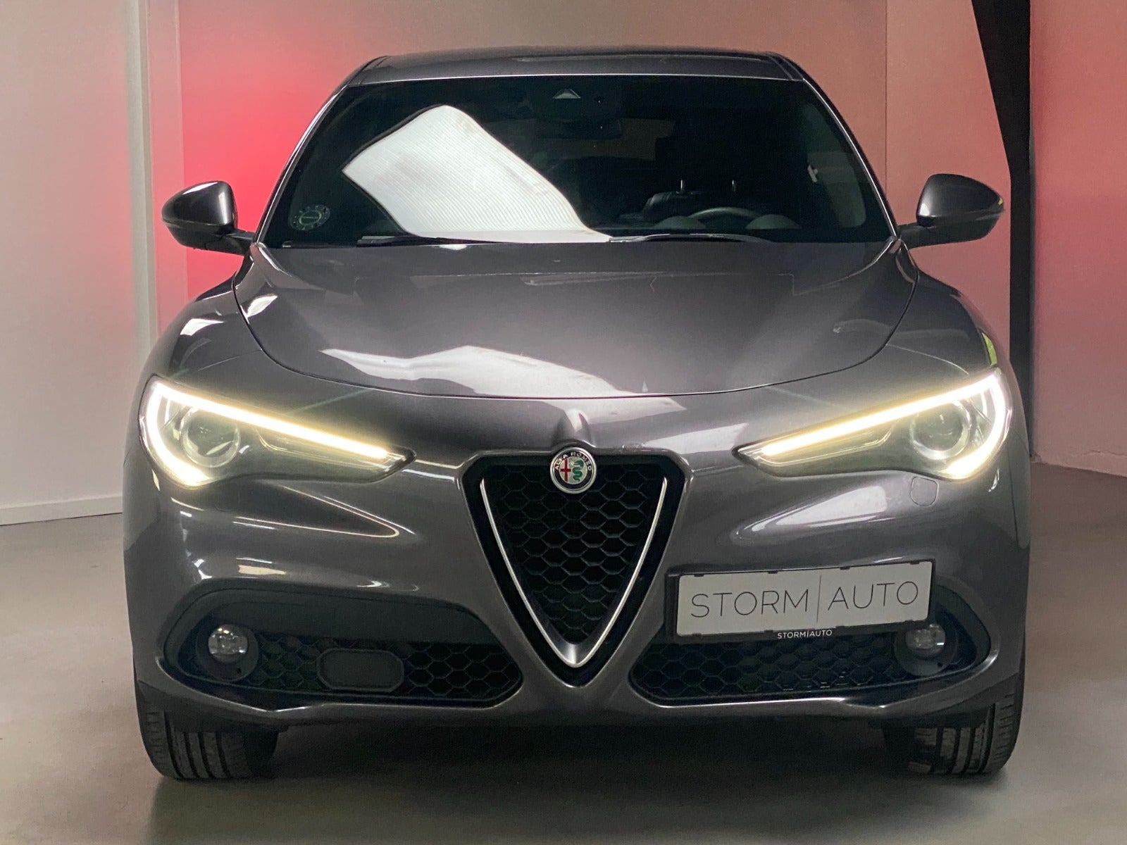 Alfa Romeo Stelvio 2017