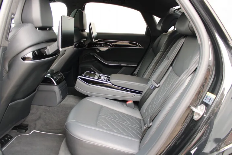 Audi A8 60TFSi e quattro Tiptr.