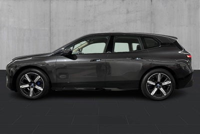 BMW iX xDrive40 Sport - 1