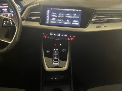 Audi Q4 e-tron Advance quattro Van