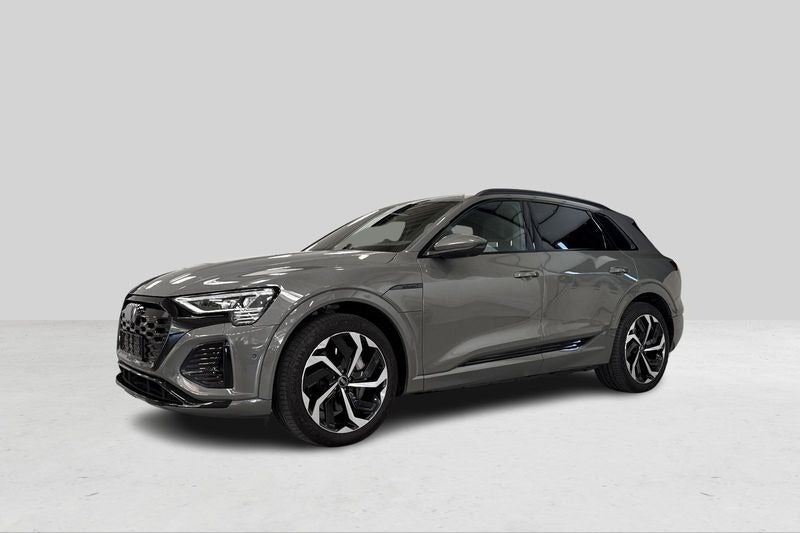 Audi Q8 e-tron 55 S-line quattro