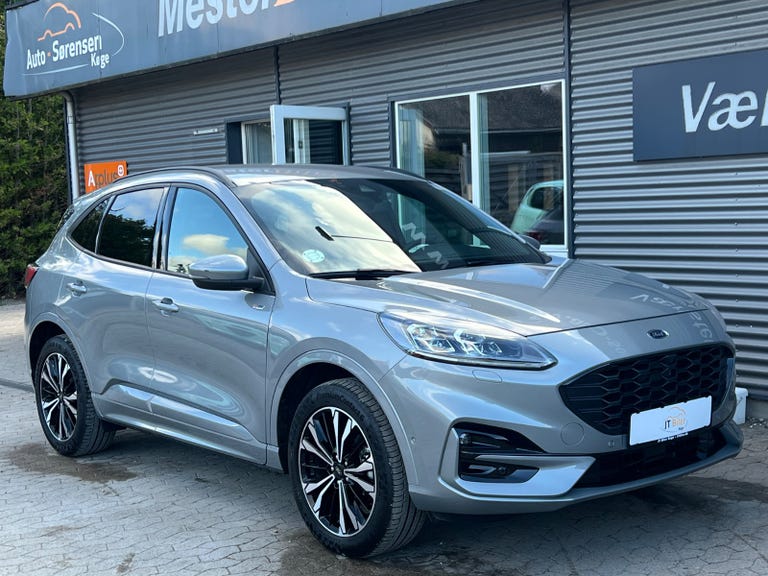 Ford Kuga PHEV ST-Line X CVT