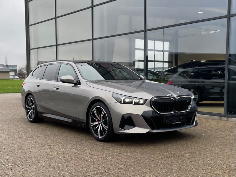 BMW i5 eDrive40 Touring M-Sport Pro