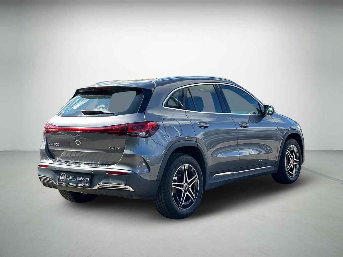 Mercedes EQA300 AMG Line 4Matic billede 2