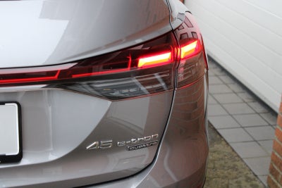 Audi Q4 e-tron S-line quattro