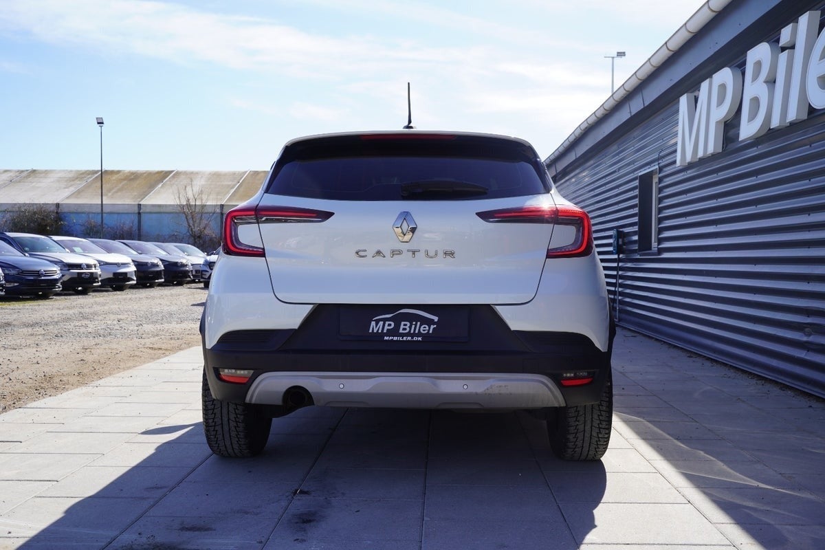 Billede af Renault Captur 1,5 dCi 115 Zen EDC Van