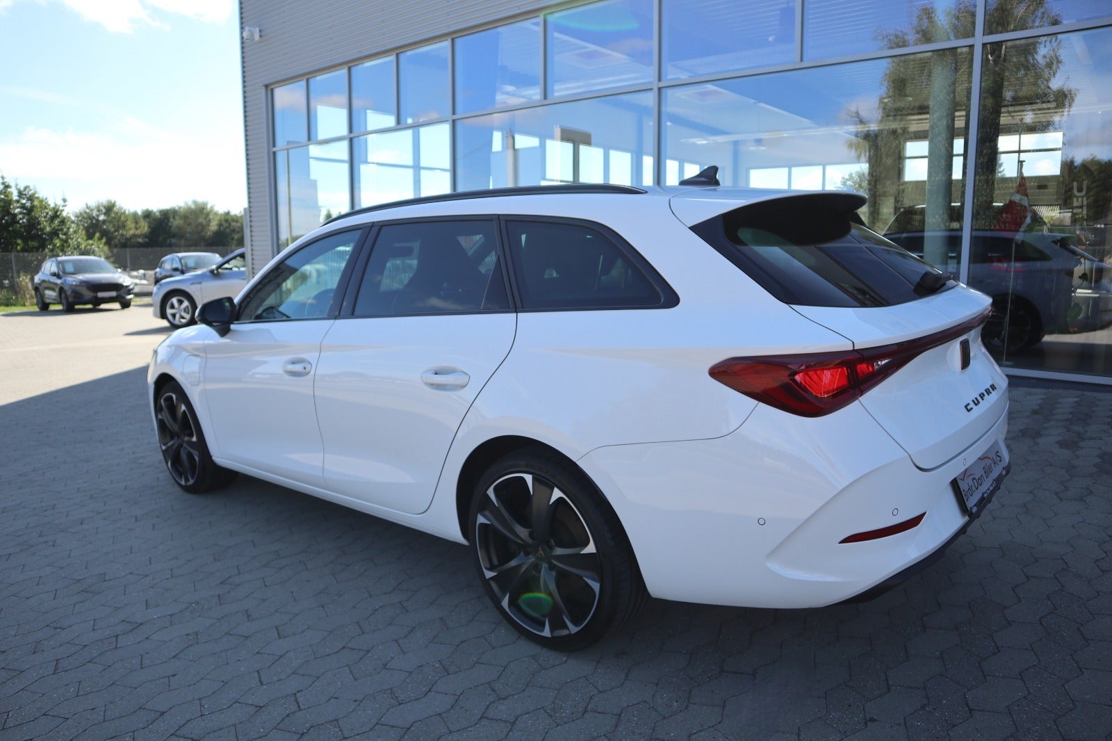 Billede af Cupra Leon 1,4 eHybrid Sportstourer DSG