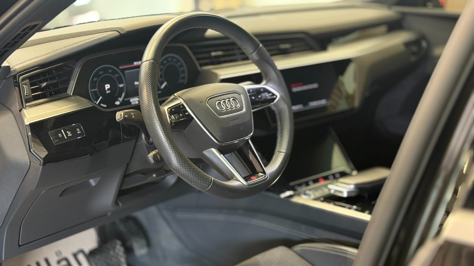 Billede af Audi e-tron 50 S-line Sportback quattro