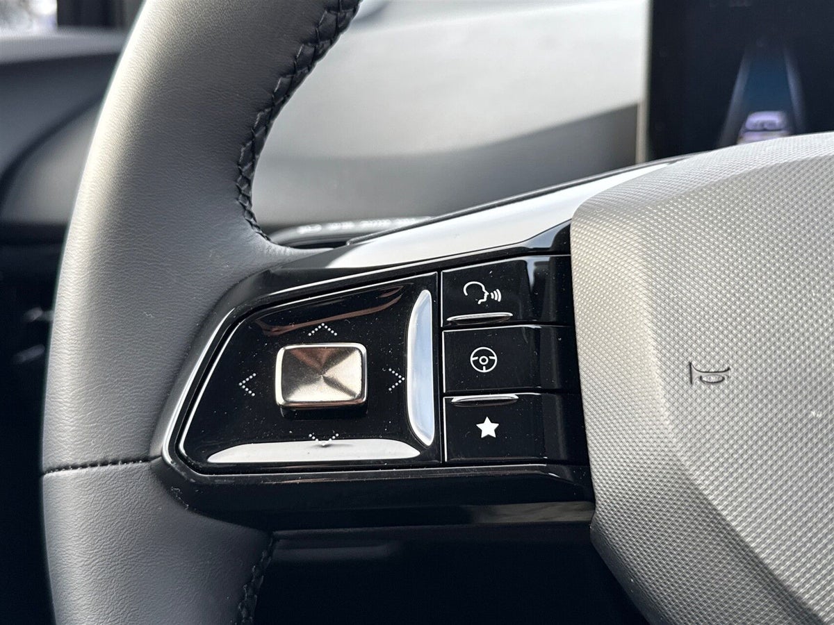 MG 4 Luxury billede 17