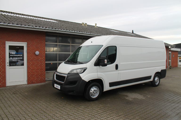 Peugeot Boxer 333 BlueHDi 140 L3H2 Premium