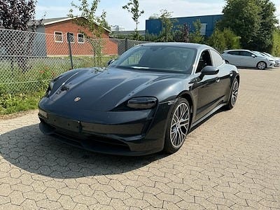 Porsche Taycan Performance+