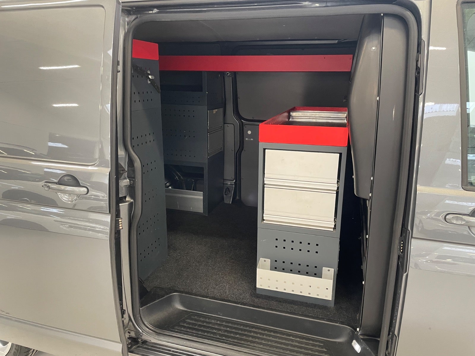 Billede af VW Transporter 2,0 TDi 199 Kassevogn DSG lang