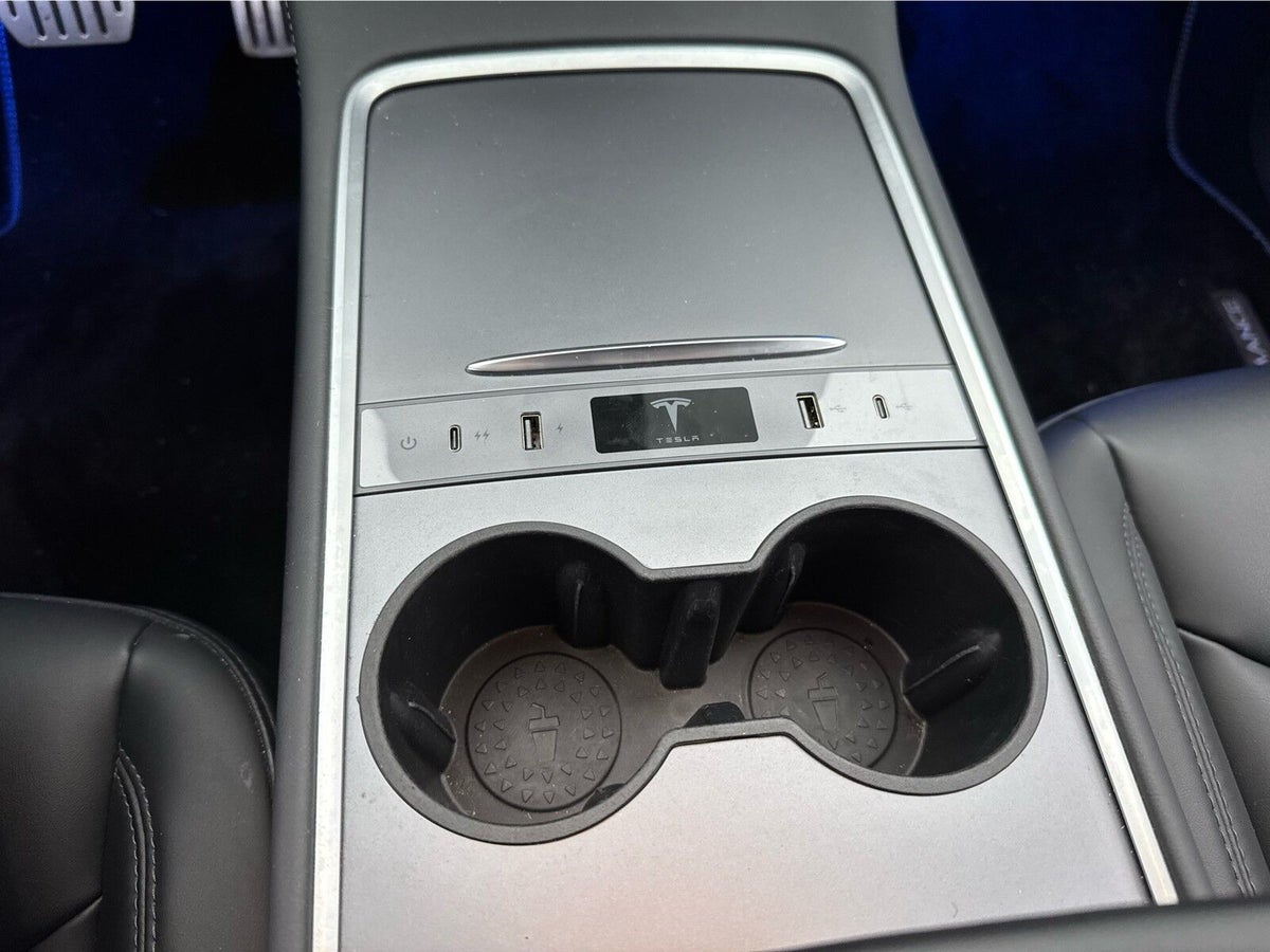 Tesla Model Y Performance AWD billede 16