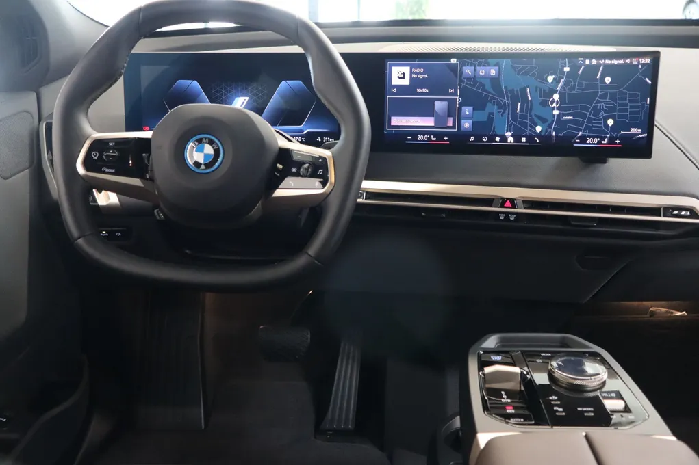 BMW iX xDrive40 Sport Line