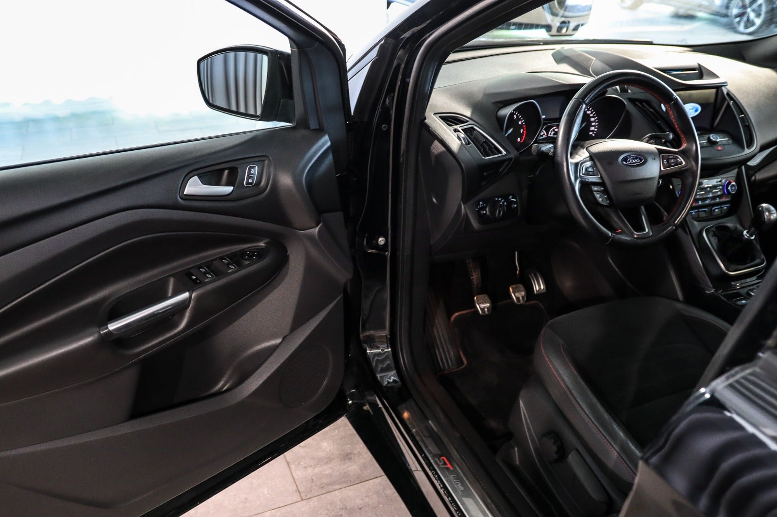 Billede af Ford Kuga 1,5 SCTi 150 ST-Line