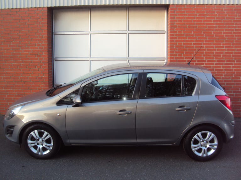 Opel Corsa 16V Cosmo