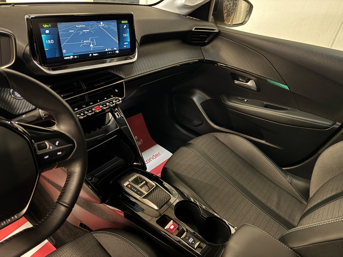 Peugeot e-208 Allure Peugeot e-208 Allure