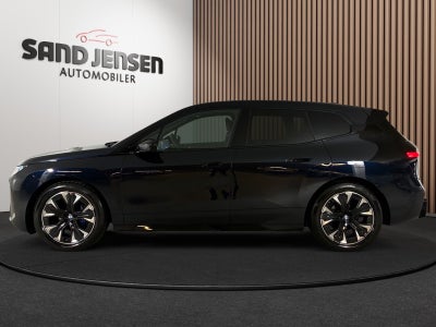 BMW iX xDrive45 M-Sport