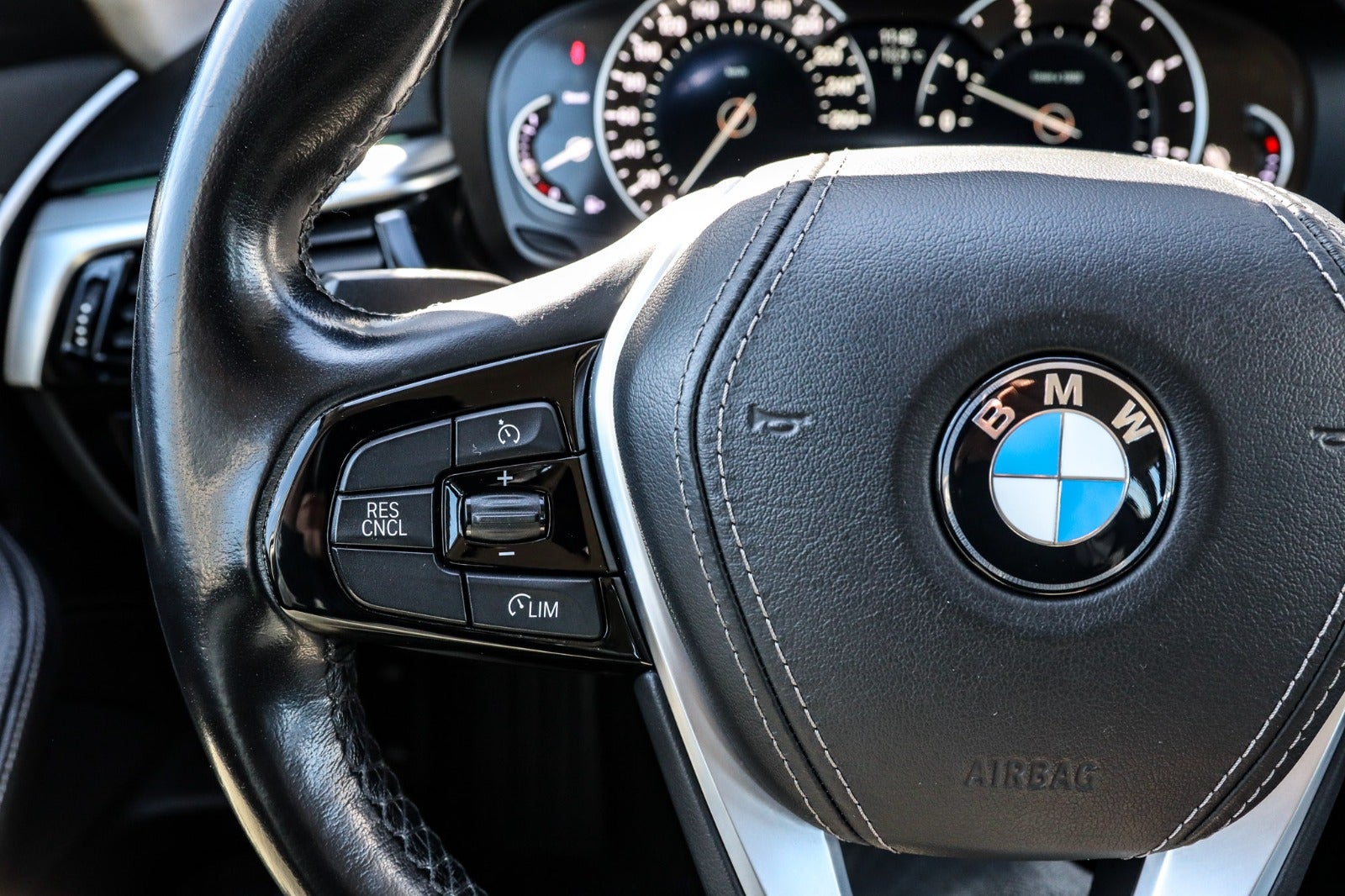 Billede af BMW 520d 2,0 Touring Sport Line aut.