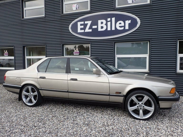 BMW 730i 