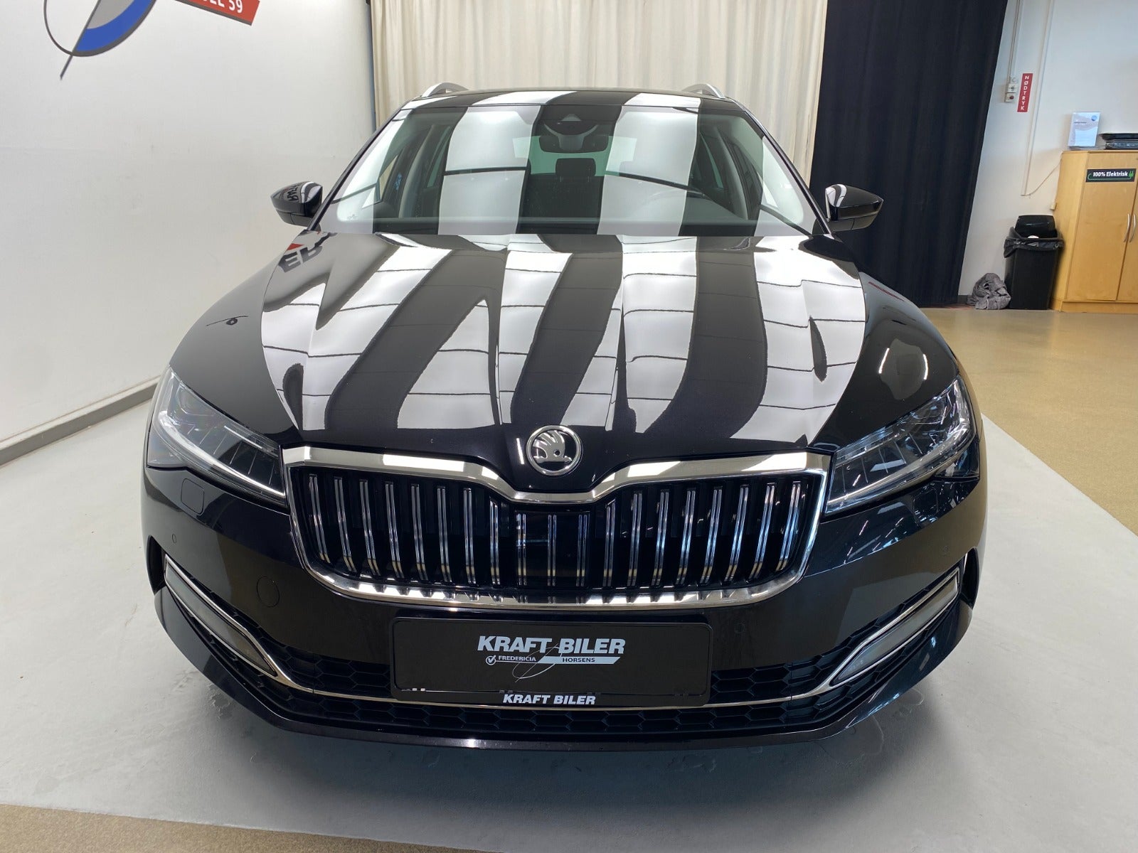 Billede af Skoda Superb 2,0 TDi 190 Business Executive Combi DSG