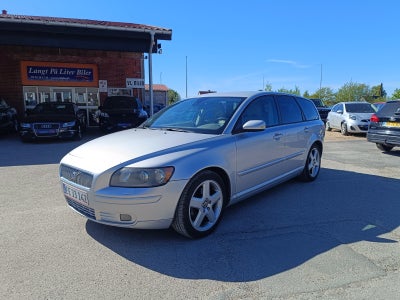 Volvo V50 2,4  5d