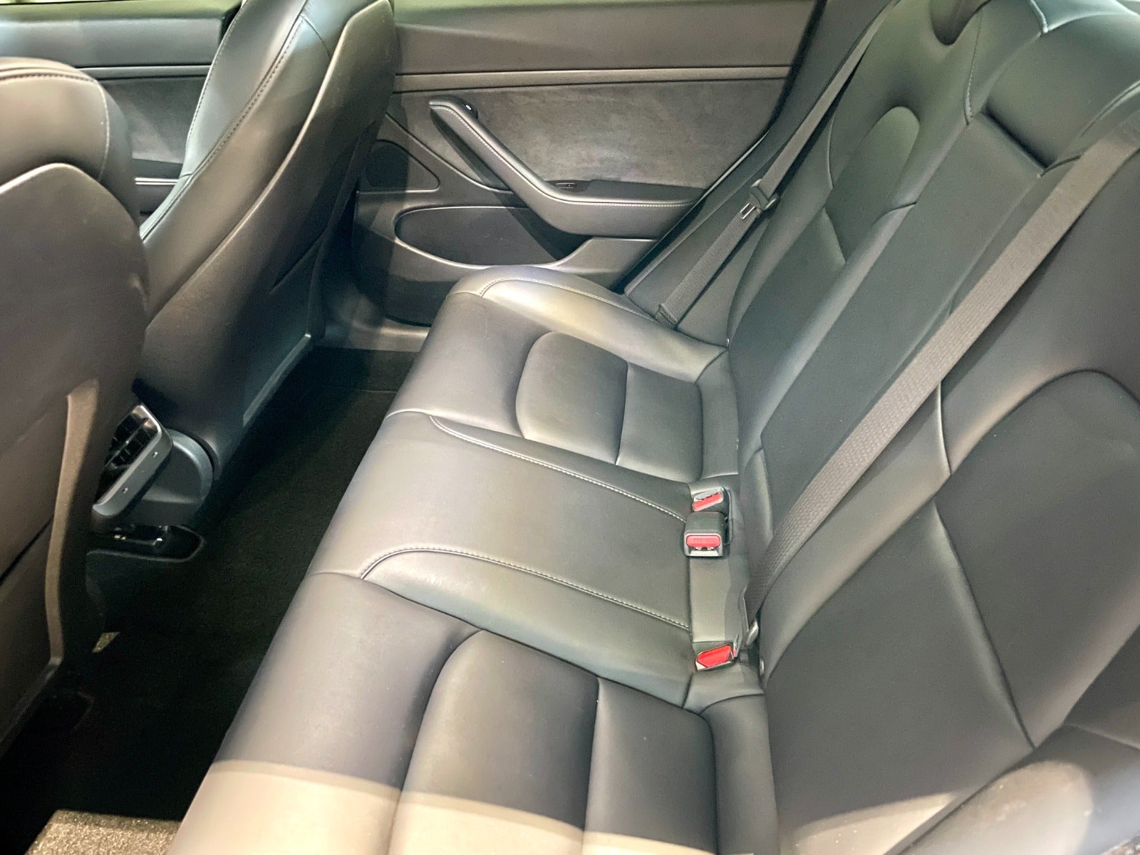 Billede af Tesla Model 3  Standard Range+ RWD