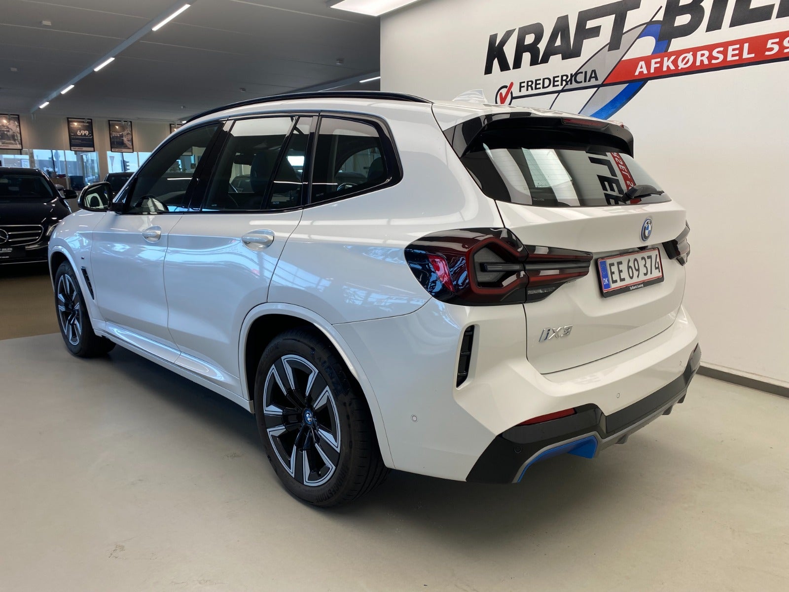 Billede af BMW iX3  Charged M-Sport