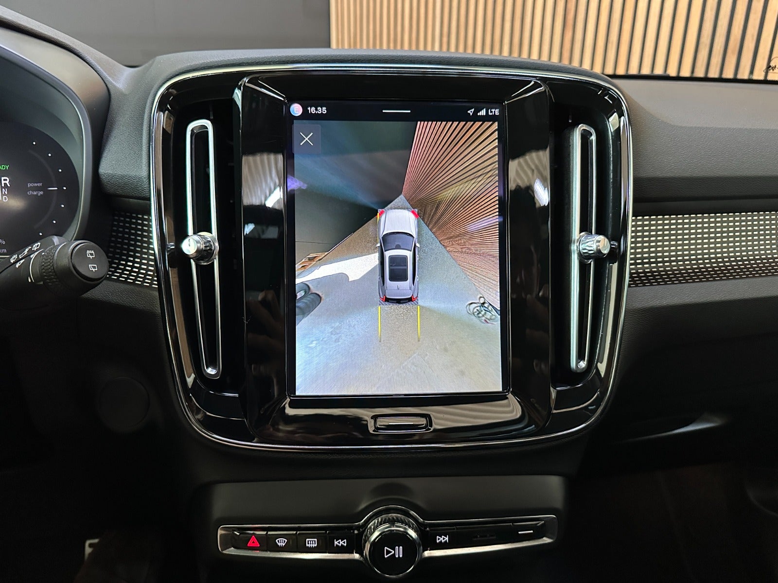 Billede af Volvo XC40  P8 ReCharge Twin Plus
