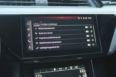 Audi e-tron Black Edition S-line quattro