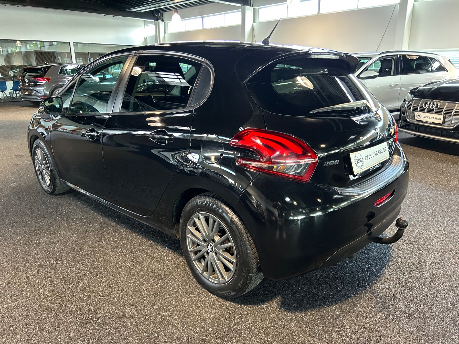 Peugeot 208 - 7