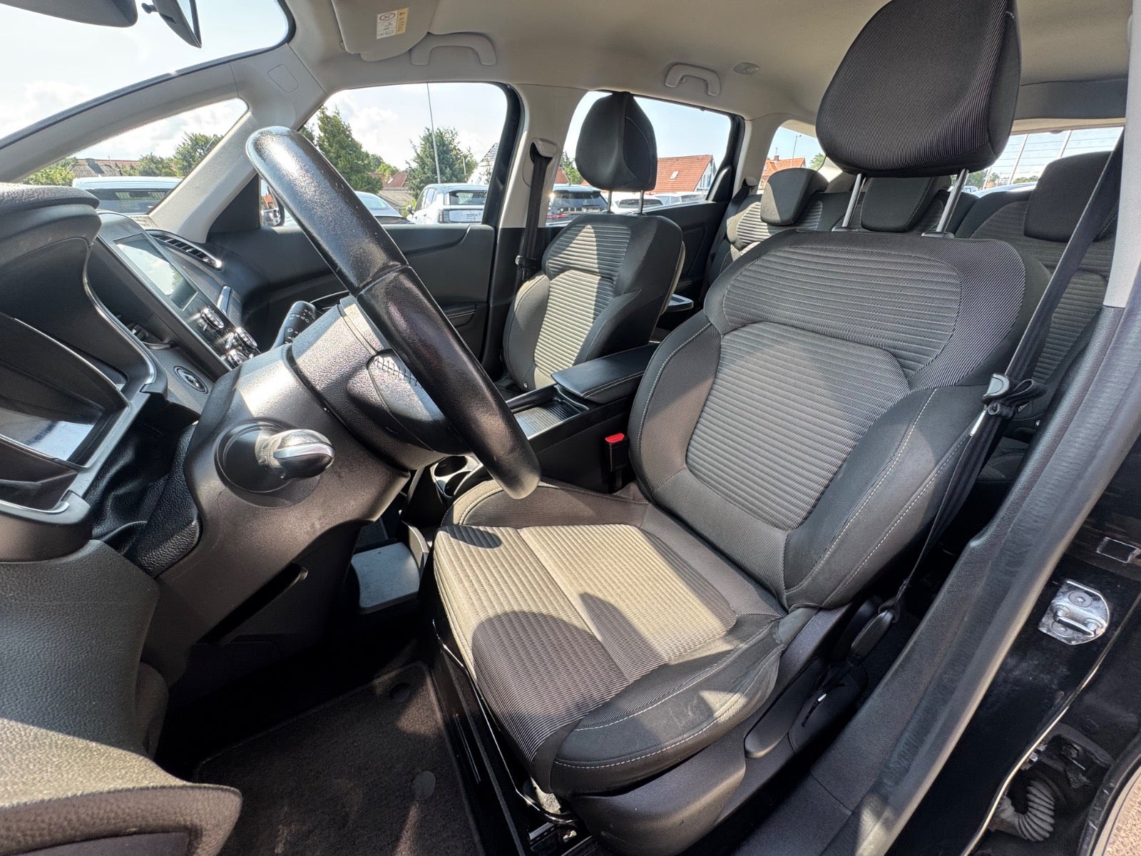 Billede af Renault Grand Scenic IV 1,5 dCi 110 Zen EDC 7prs