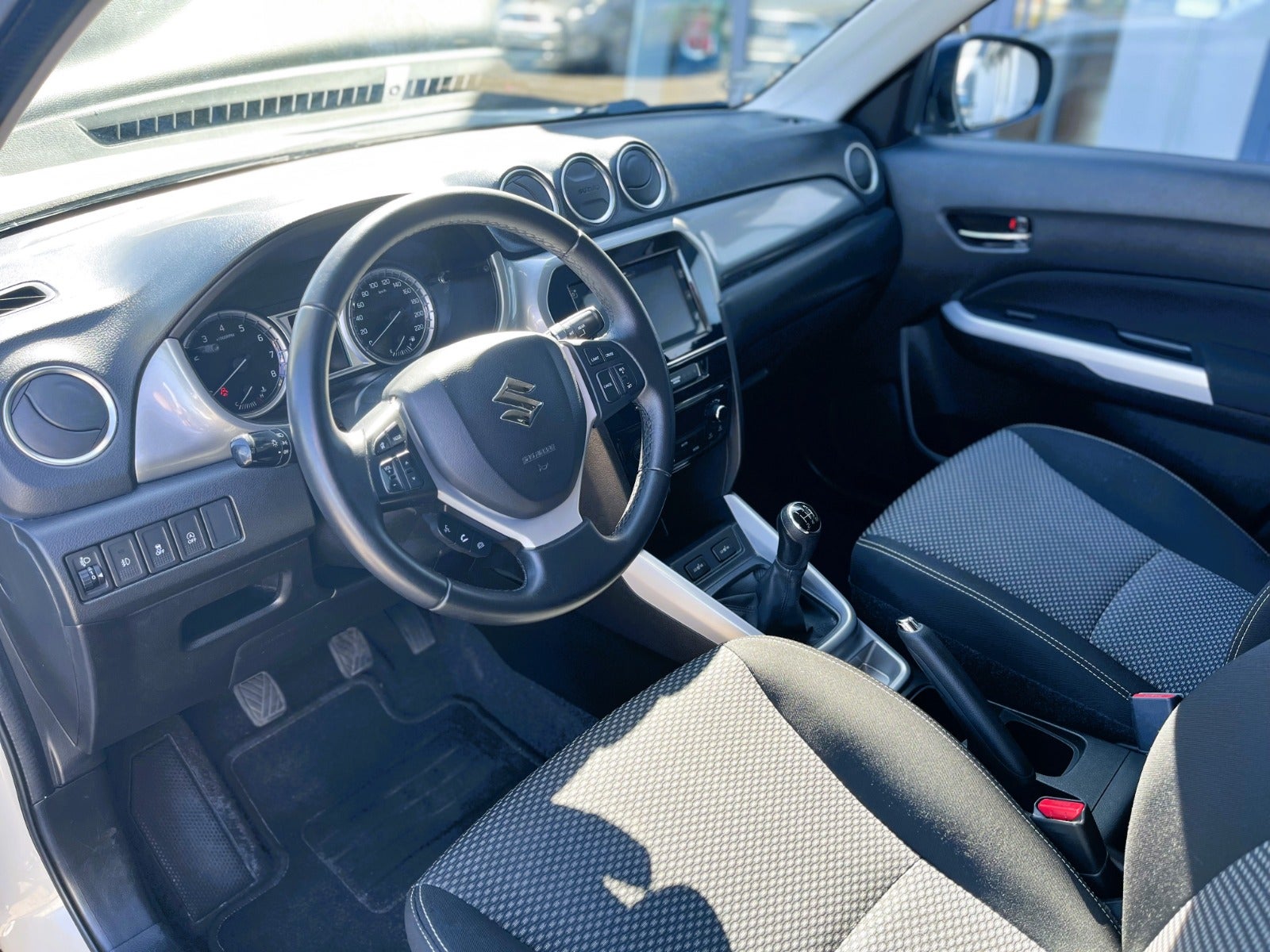 Billede af Suzuki Vitara 1,6 Active