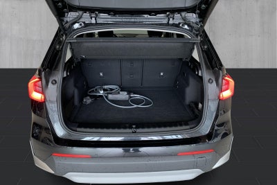 BMW iX1 eDrive20 X-Line