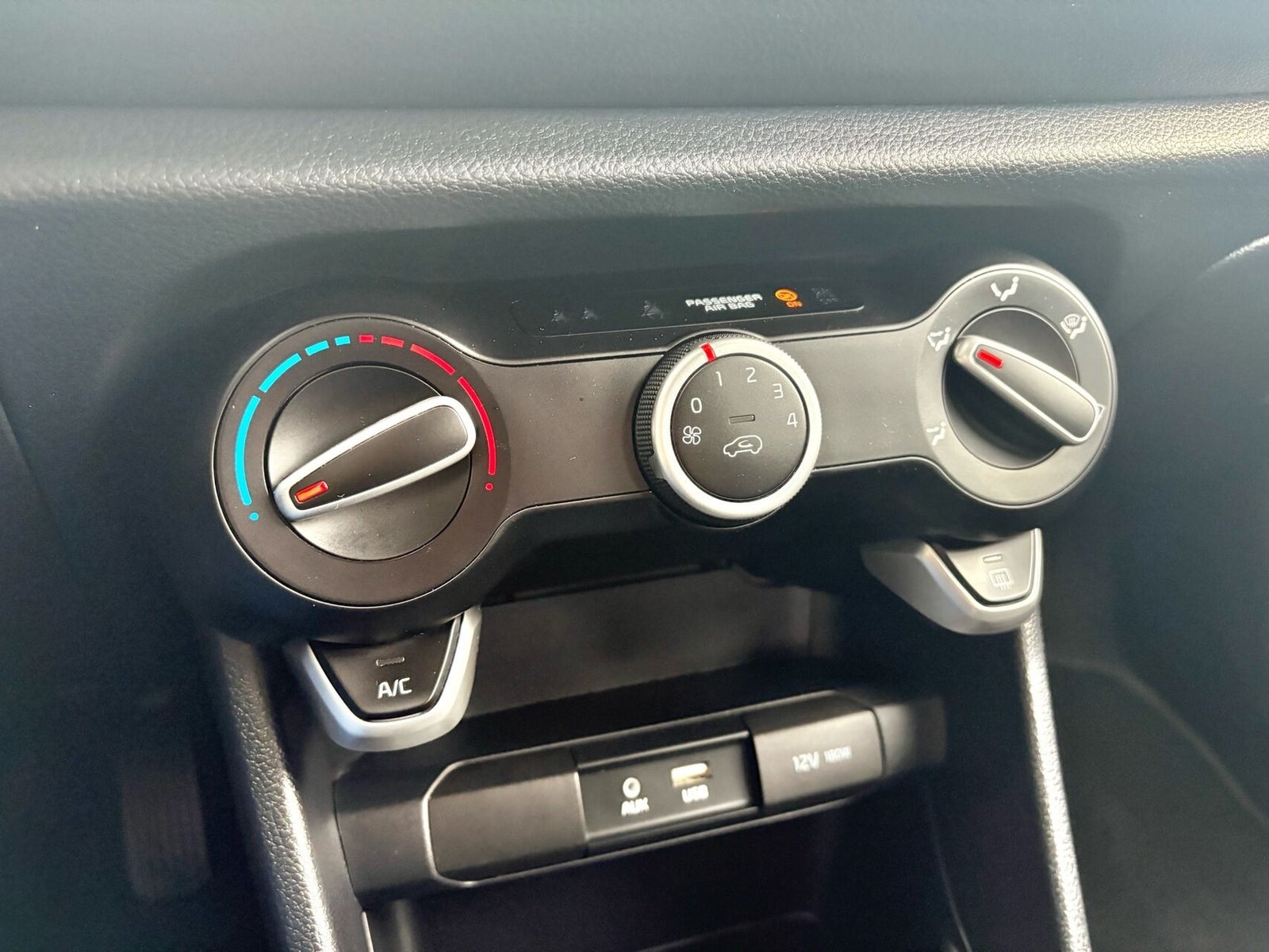 Kia Picanto MPi Attraction