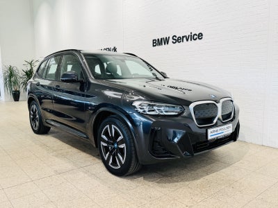 BMW iX3 Charged M-Sport  