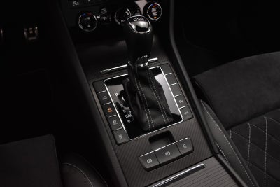 Skoda Superb TSi iV Sportline Combi DSG