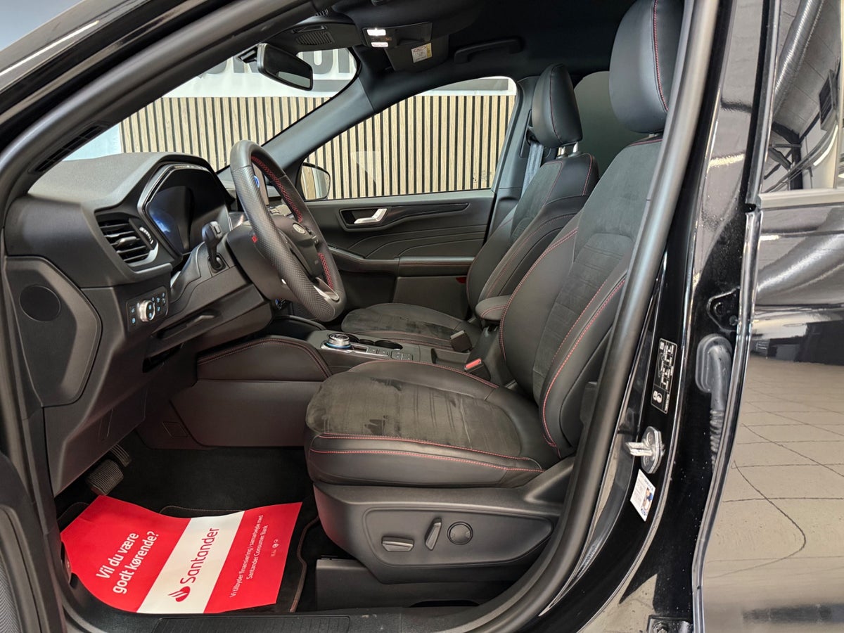 Ford Kuga PHEV ST-Line X CVT