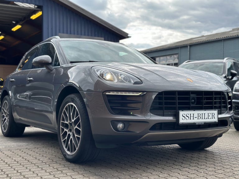 Porsche Macan S D PDK Van