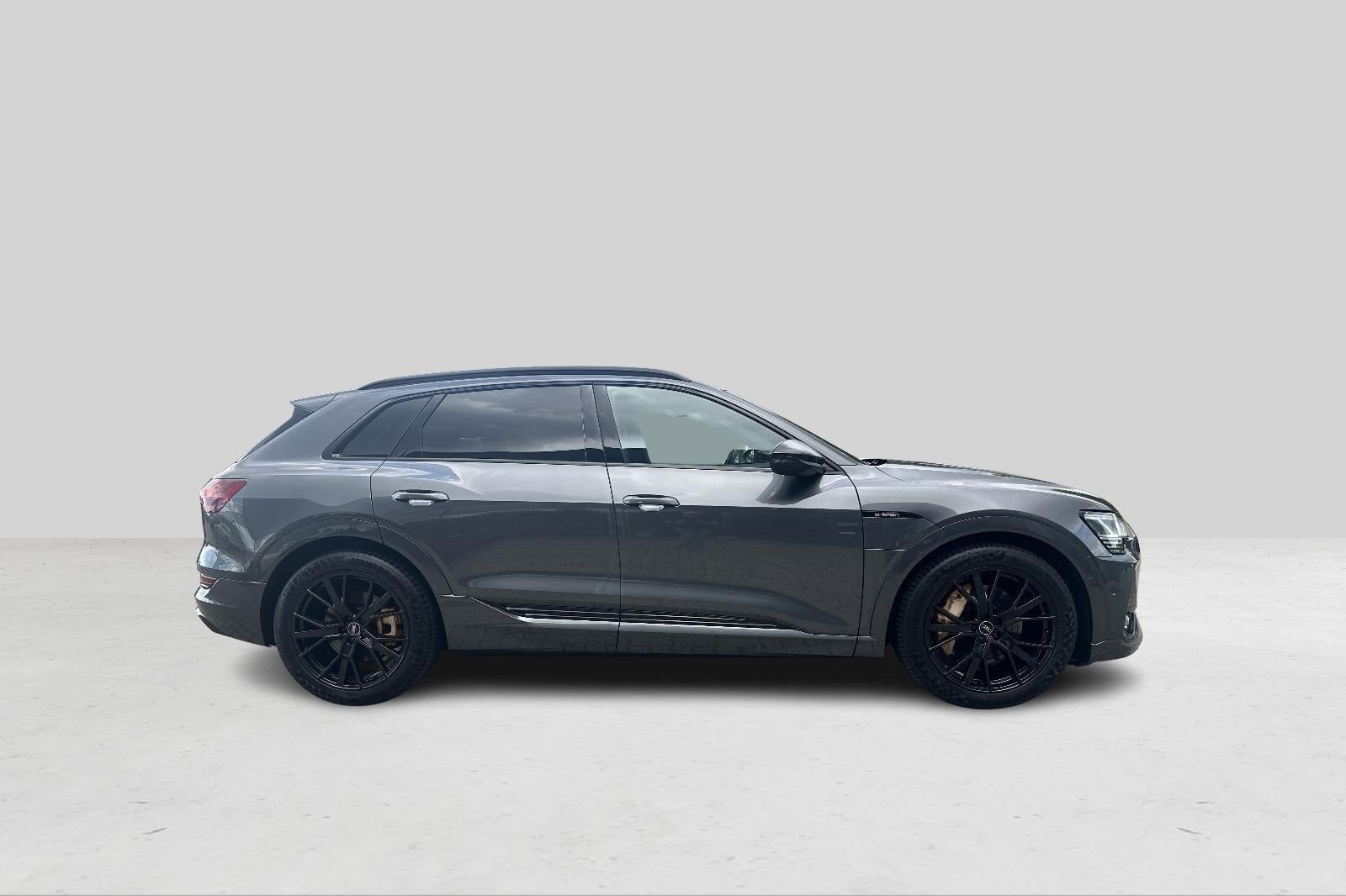 Audi e-tron 55 S-line quattro