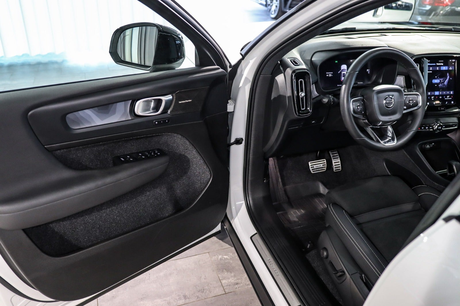 Billede af Volvo XC40  P6 ReCharge Ultimate